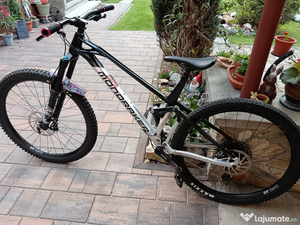 Vând bicicleta mondraker foxy 2022