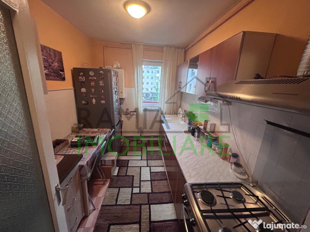 Apartament 2 camere de vânzare - Noua
