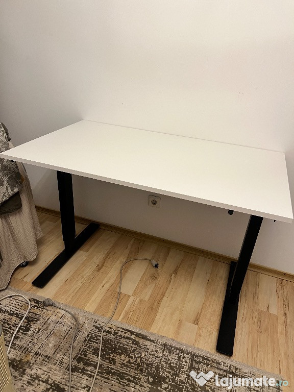 Birou IKEA-reglabil