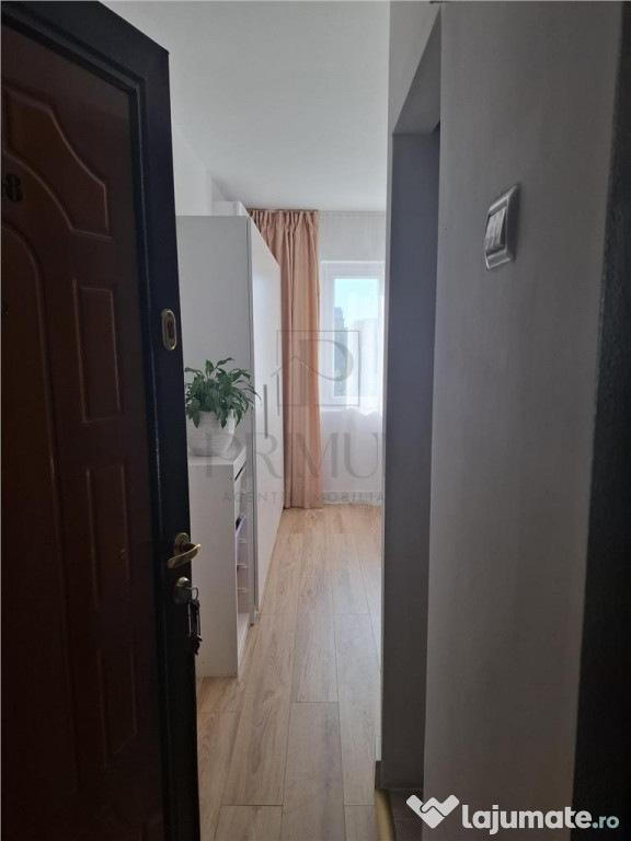 Garsoniera cocheta - Renovata Complet - Etaj Intermediar - Z