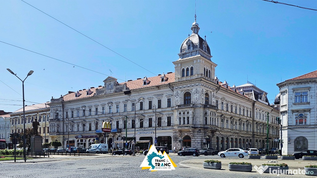 Apartament unic cu 2 camere in Palatul Neumann