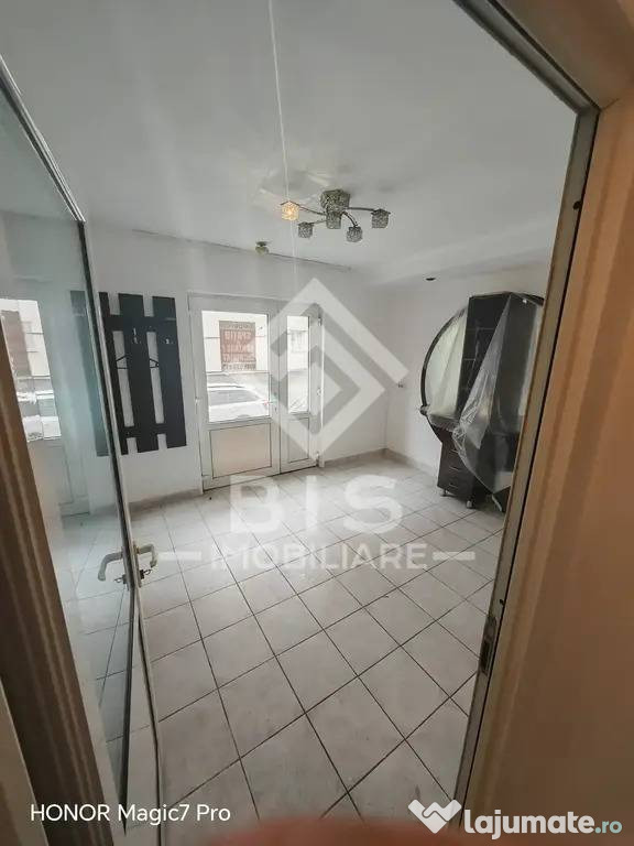 Apartament 4 camere- Pretabil ca Spatiu