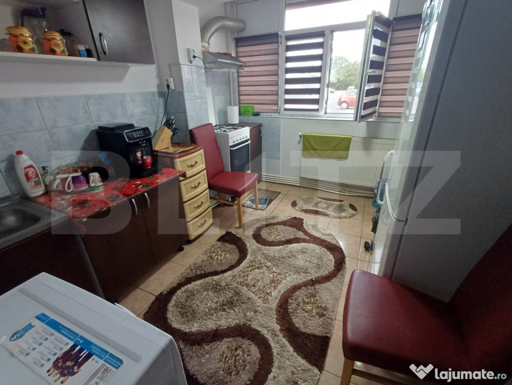 Apartament 2 camere, decomandat, 41 mp, parter, mobilat și