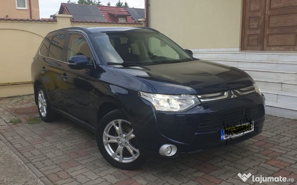 Mitsubishi outlander 2,3 d instyle
