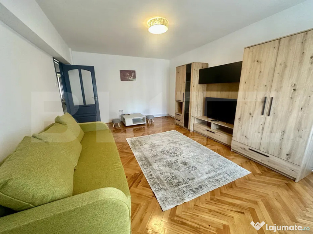 Apartament 3 camere, decomandat, 76mp, Zona FSEGA