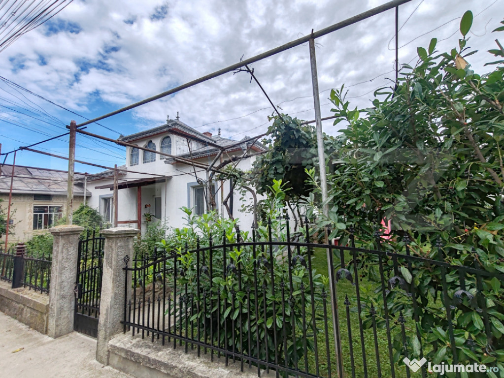 Casa, zona Tisauti