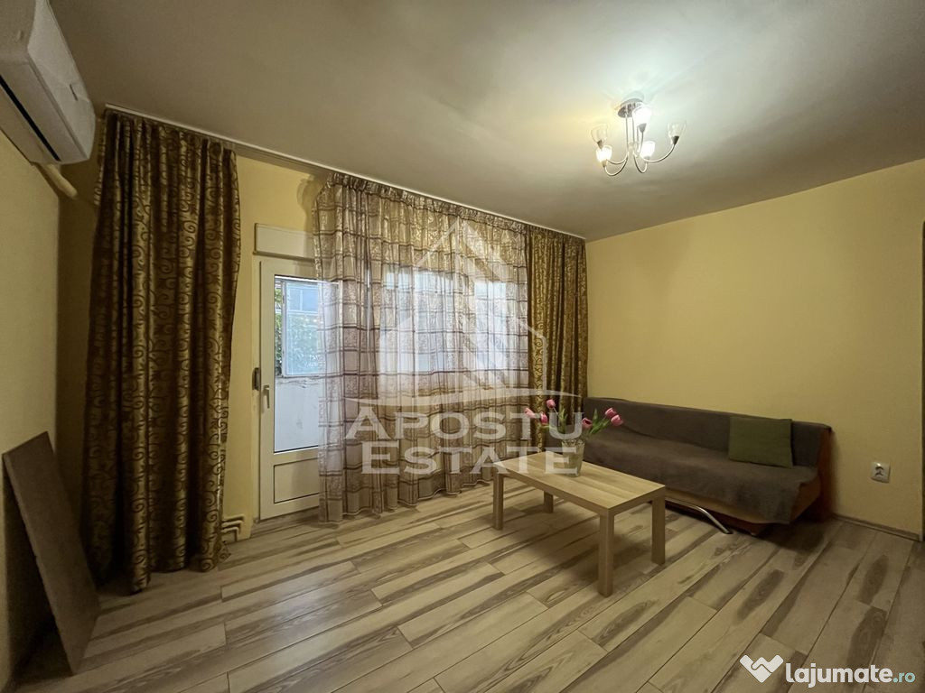 Apartament cu 2 camere,semidecomand,centrala proprie, eta...