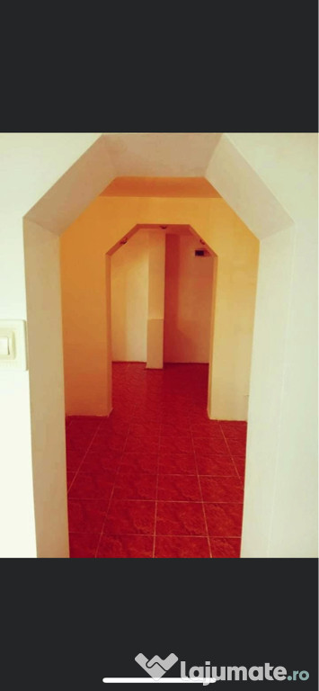Vând apartament 2 camere