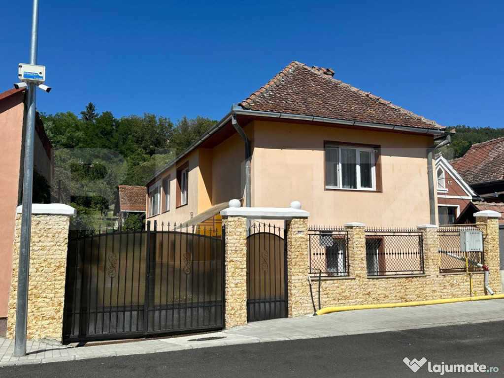 Casa de vanzare in loc. Rupea, jud Brașov