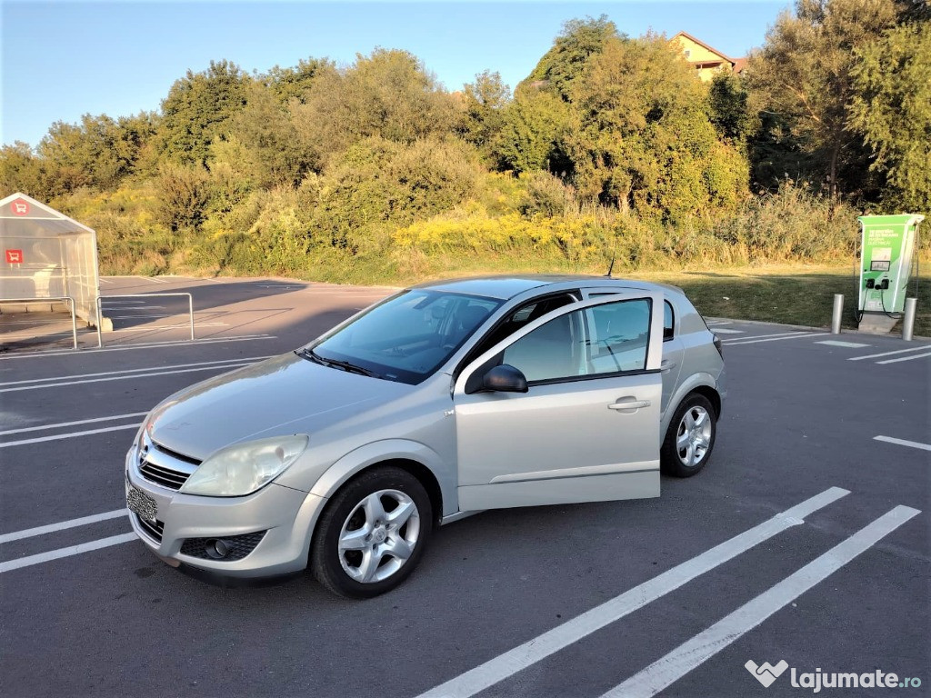 De vânzare Opel Astra H, 1.6 benzină, 115 cp, anul fabricației 2007