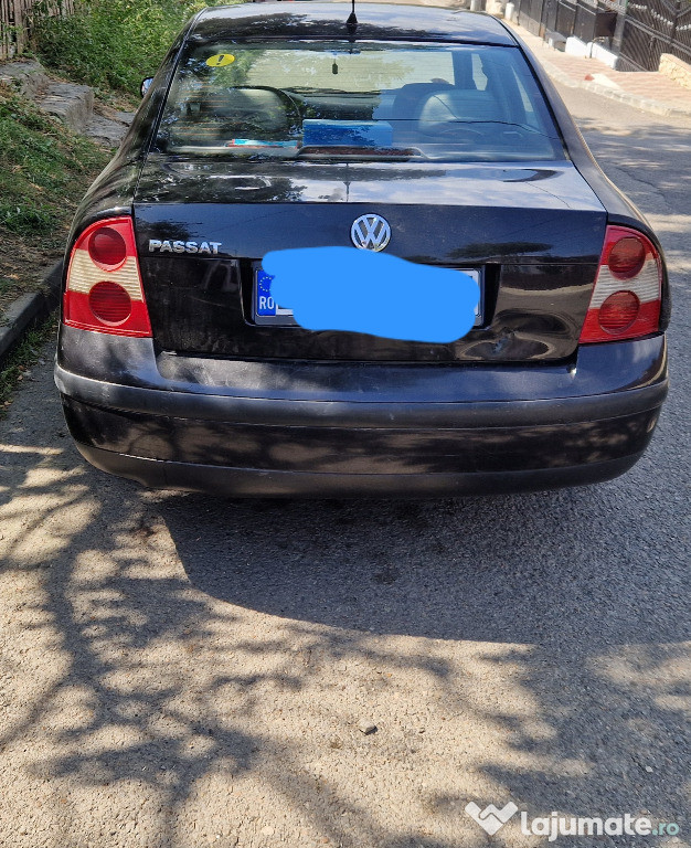 Vand passat b5.5 din anul 2002 1.6 benzina