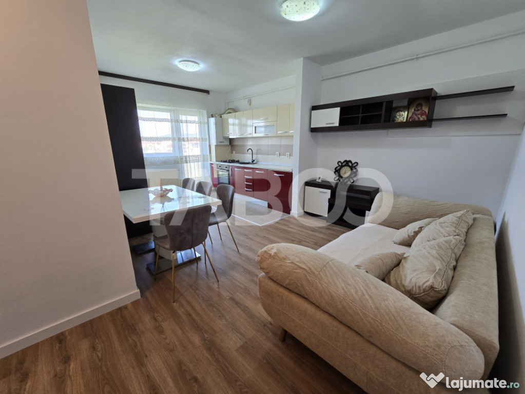 Apartament decomandat cu 3 camere balcon parcare Selimbar Si