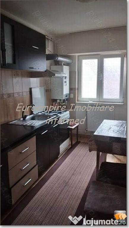 Apartament 3 camere zona Billa