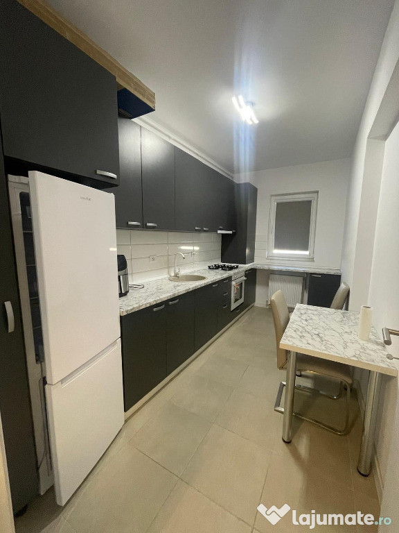 Apartament de inchiriat|2 camere|loc parcare inclus in pret