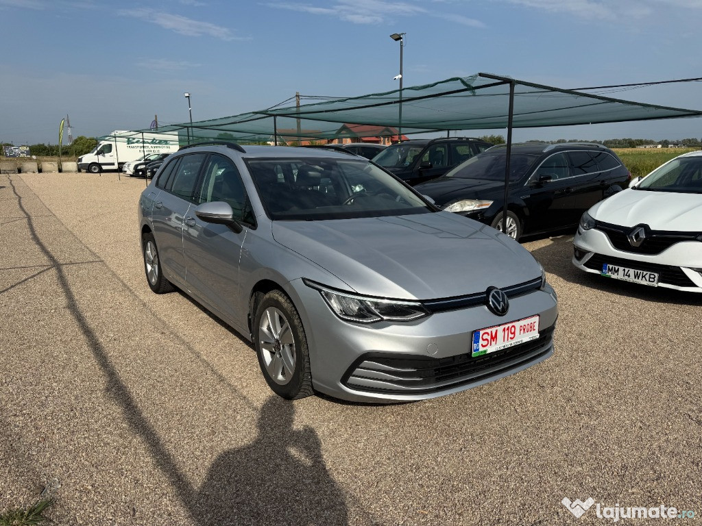 VOLKSWAGEN GOLF 8