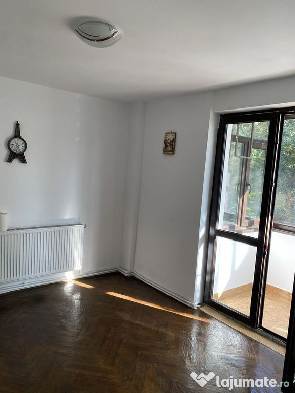 De vanzare – Apartament 2 camere, ultracentral – Zona...