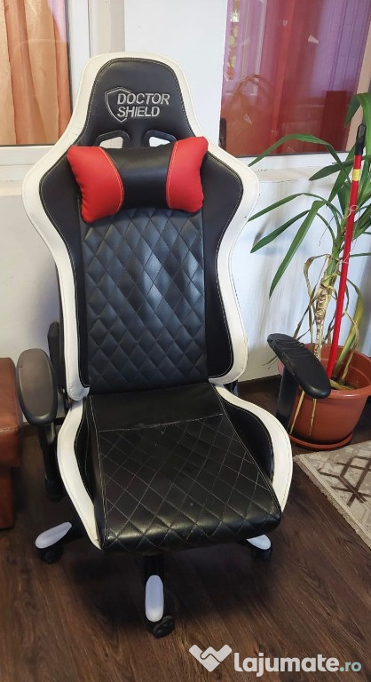 Scaun gaming stare foarte bună