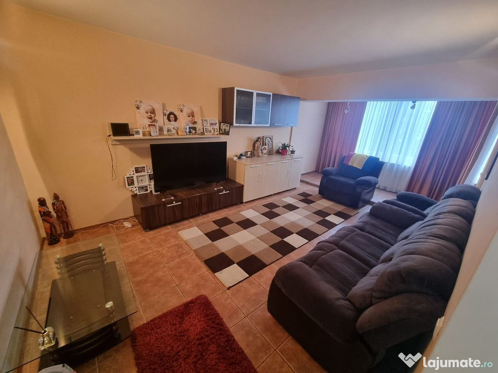 KM 4- apartament 3 camere decomandat finisat modern