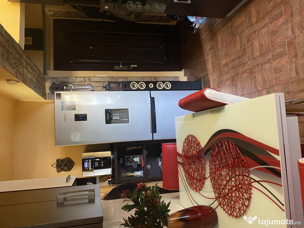 Vând apartament 2 camere Deva