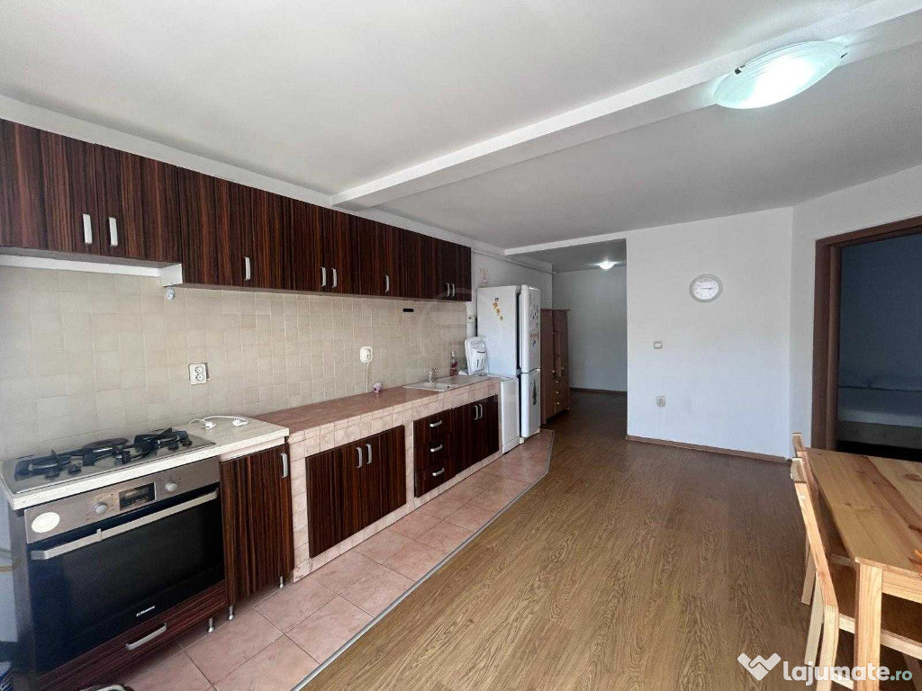 Apartament 2 camere zona Sesu de Sus