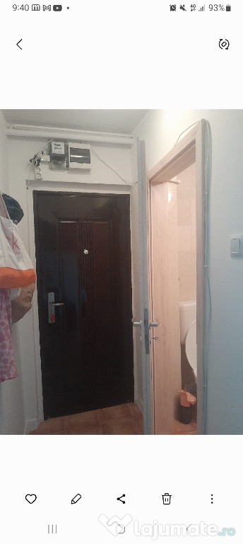 Vand apartament 2camere