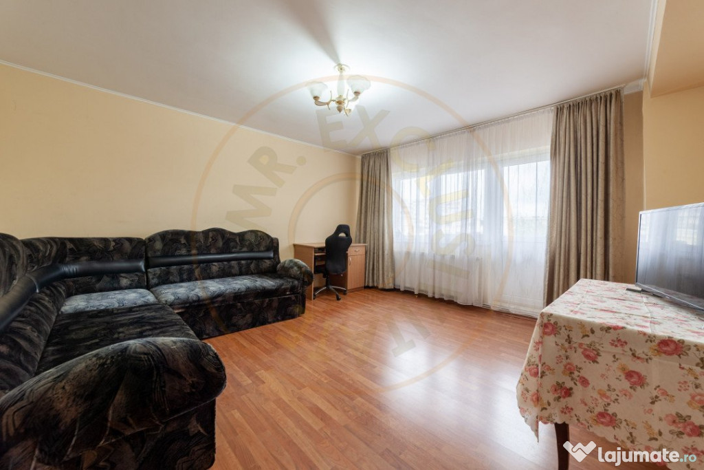 Apartament 3 camere cartier Tudor langa Arges Mall