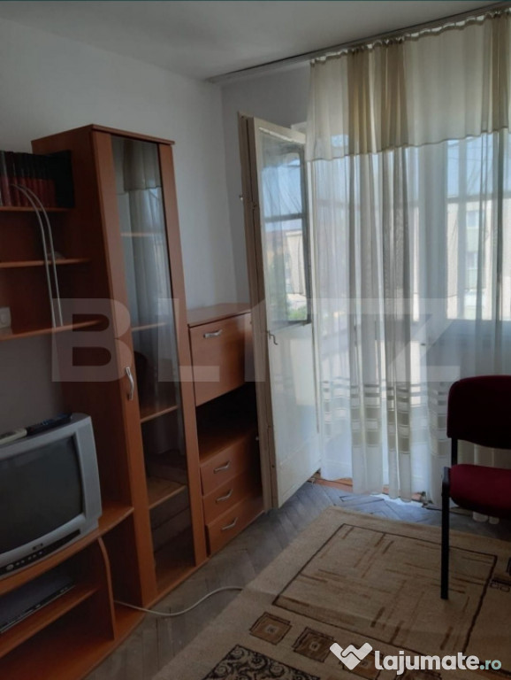 Apartament cu 2 camere, semidecomandat , zona 9 Mai