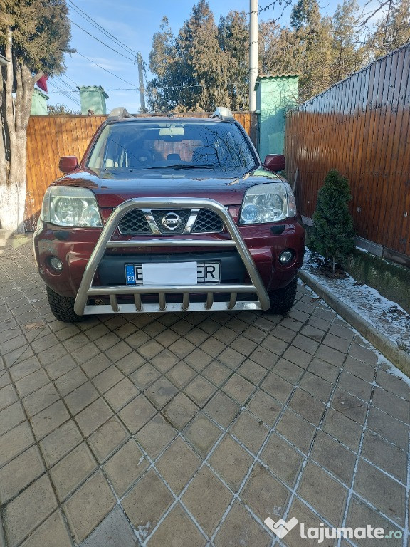 Nissan x-trail pret bun.