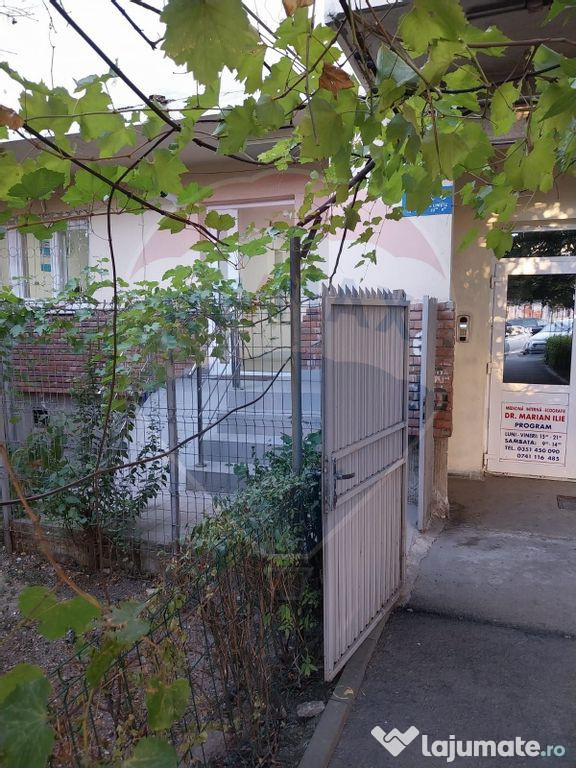 Spațiu comercial de 50mp de închiriat în zona Lapus