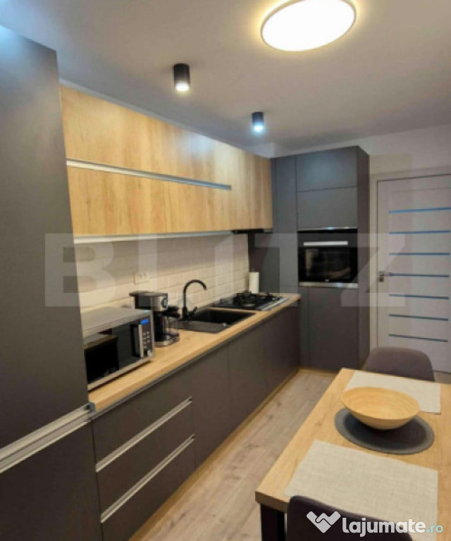 Apartament Astra, superb, 3 camere, 2 bai 70 mpu