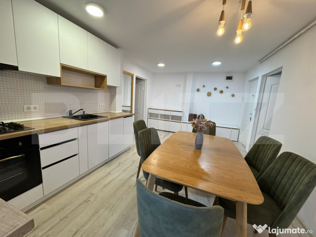 Apartament cu 3 camere, decomandat