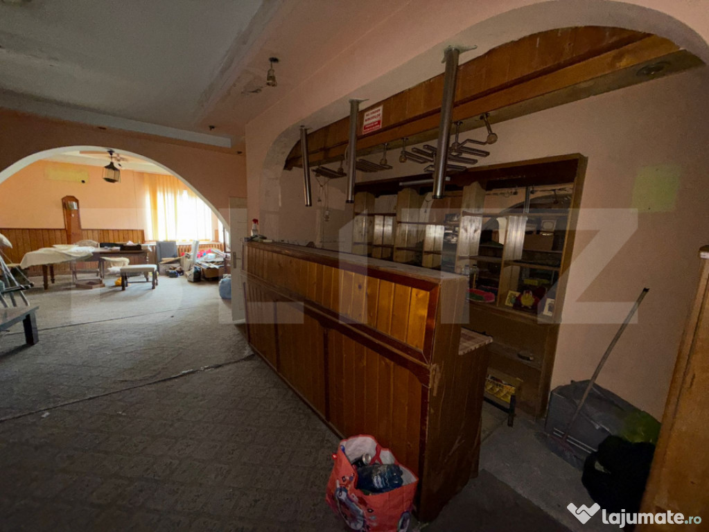 Pachet imobiliar de excepție – 3 construcții, zonă semi
