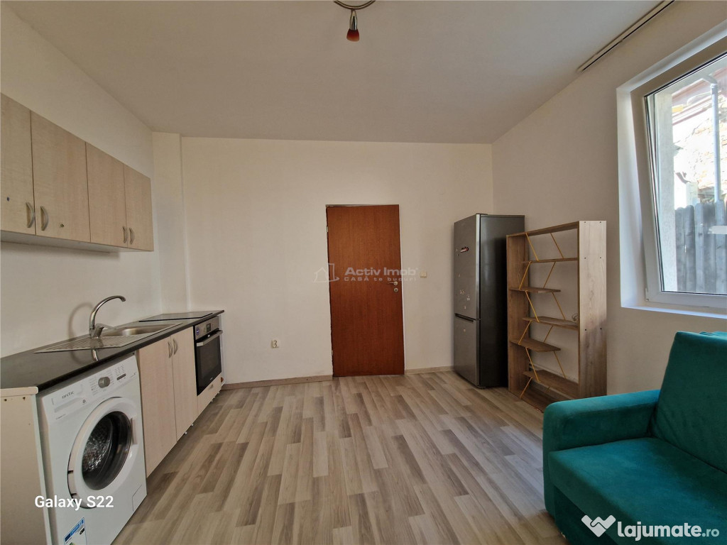 2 camere la casa zona Grivitei, Berzei- str. Mircea Vulcane