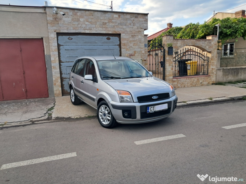 Ford Fusion • 2009 • 88 .000 KM • • Unic Proprietar • Full•