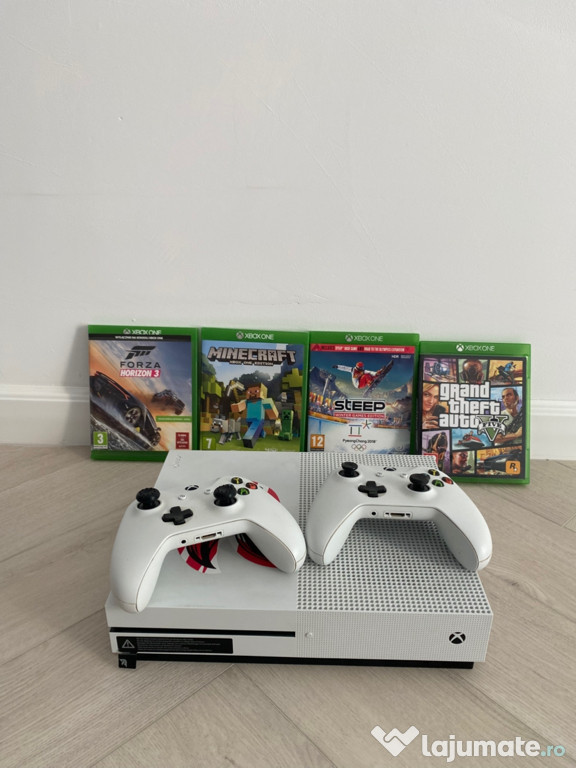Vand concola de jocuri Xbox one s