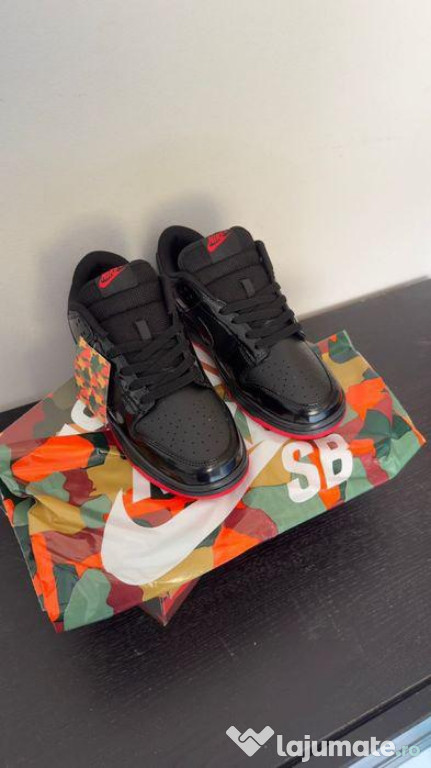 Dunk Low Retro Black-Red