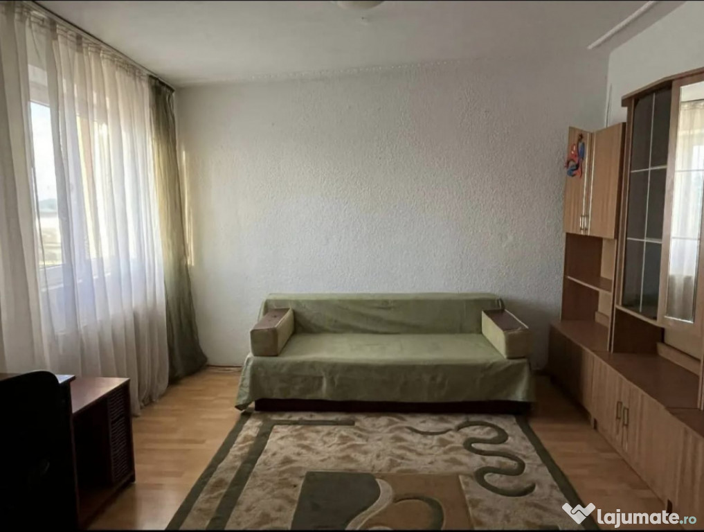 Apartament 2 camere semidecomandat, Bartolomeu