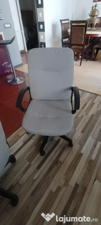 Scaun birou nou de la jysk