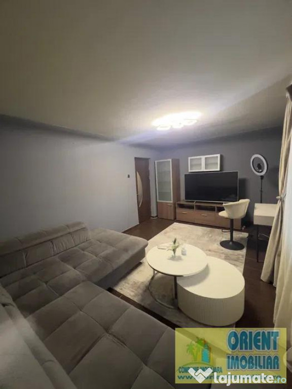 Poarta 6, decomandat, 2 camere, parter, gaze, renovat, Constanta