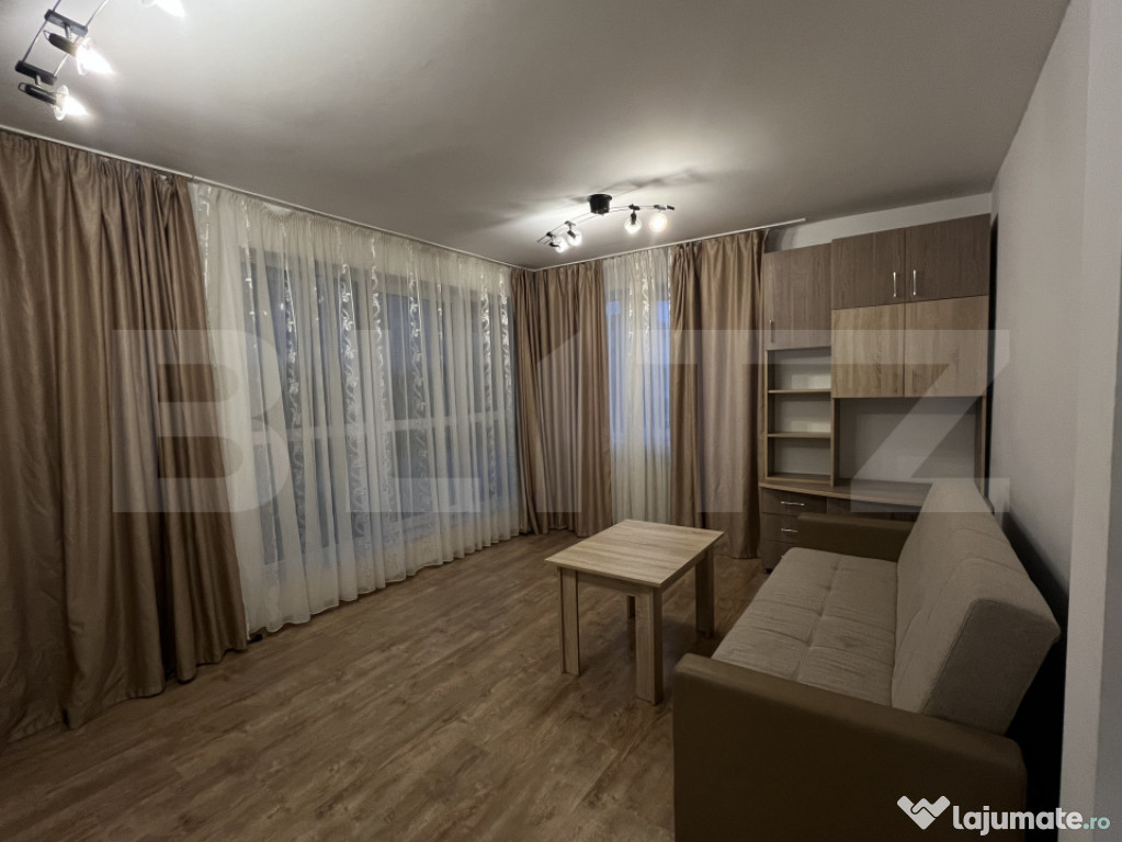 Apartament 2 camere, 70mp, parcare, zona Teilor