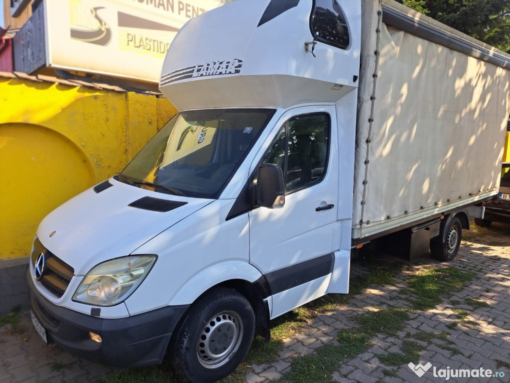 Vând Mercedes sprinter