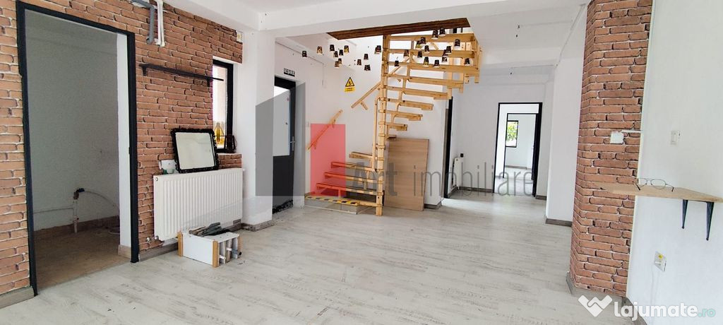 Spatiu comercial/vila cu teren de inchiriat in zona Buzesti