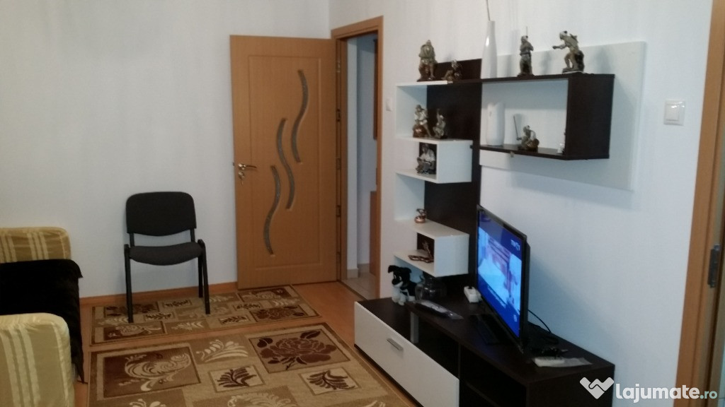 Apartament 2 camere de închiriat, Tomis Nord zona Campus