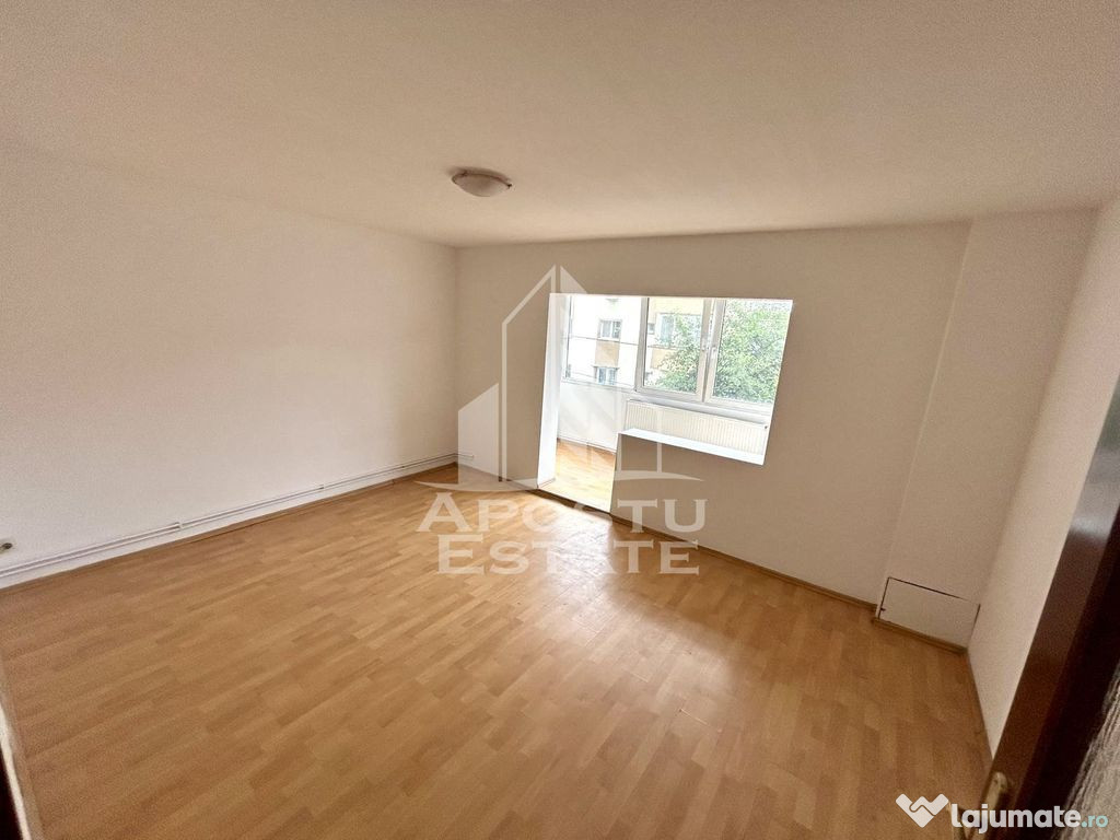 Apartament cu o camera in zona Soarelui