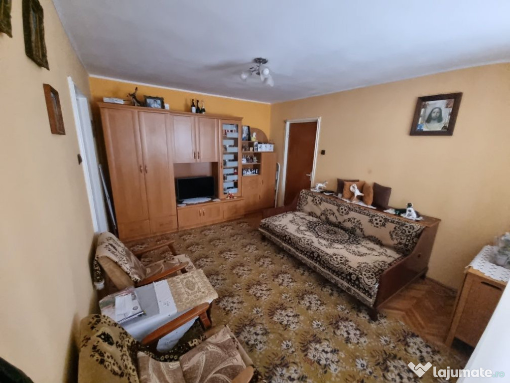 Apartament 2 camere zona Centrul Civic,Str Harmanului,