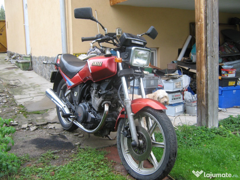 Moto Yamaha 400 xs 1984