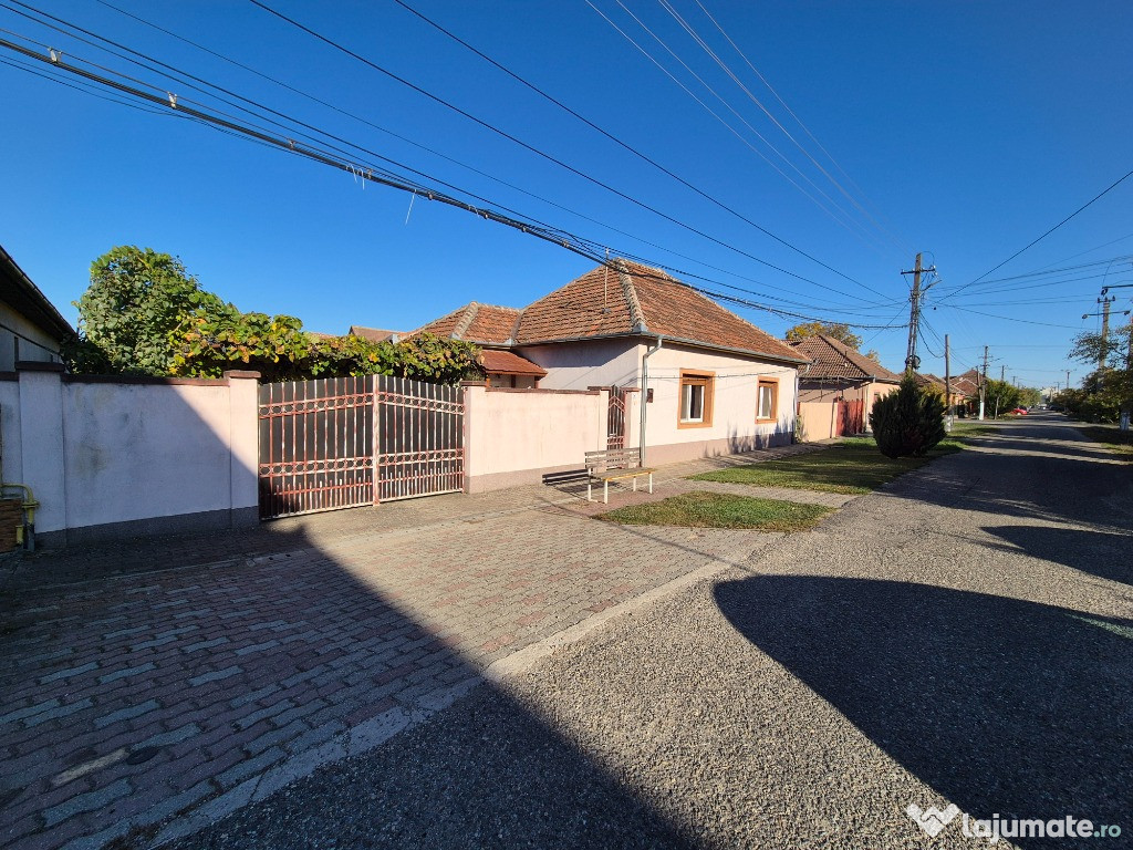 Casă cu teren 1249 mp – Vladimirescu, aproape de centru comision 0