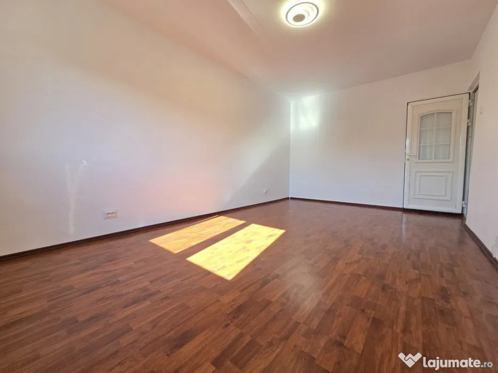 Apartament 3 camere decomandat Galata