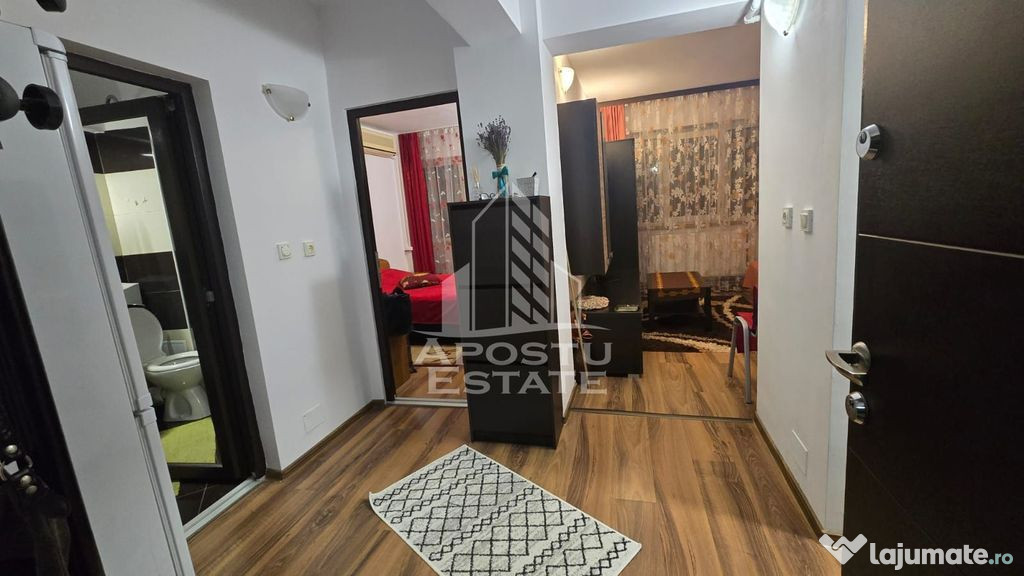Apartament 2 camere, decomandat, centrala proprie, zona UVT