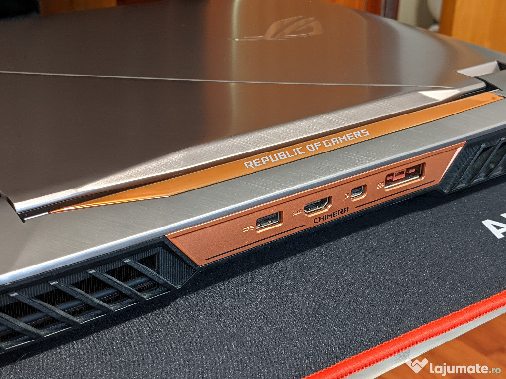 Asus ROG G703VI - GTX 1080, i7 7700HQ, 16GB DDR4, 256gb SSD, 1tb SSHD